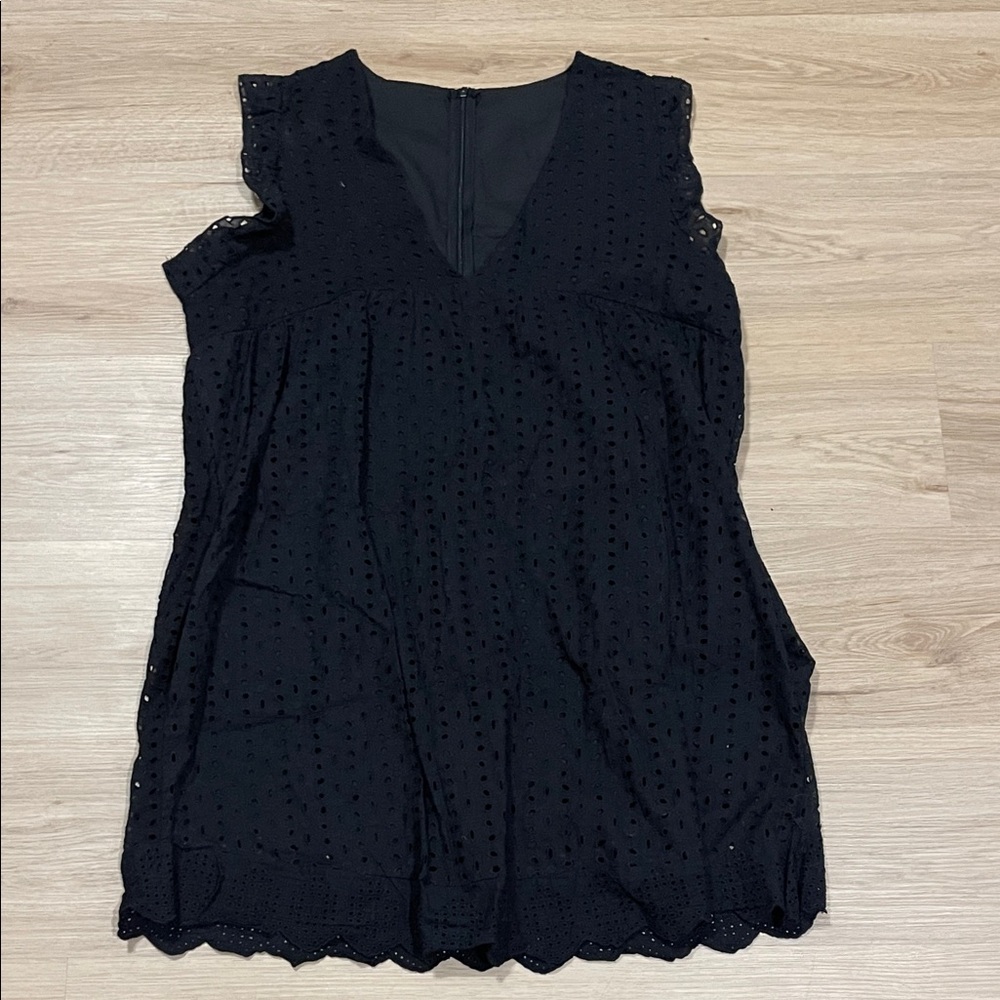 Elegant Black Mini Dress